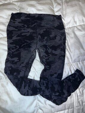 Lululemon Black Camo Leggings - B